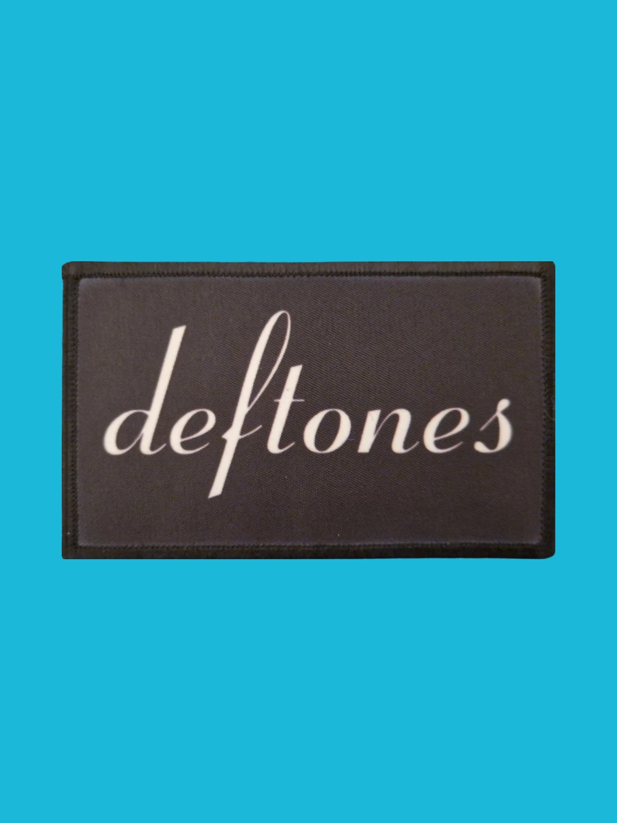 Patch Deftones - Logo blanc - Imprimé - Rectangle de 10 x 6 centimètres